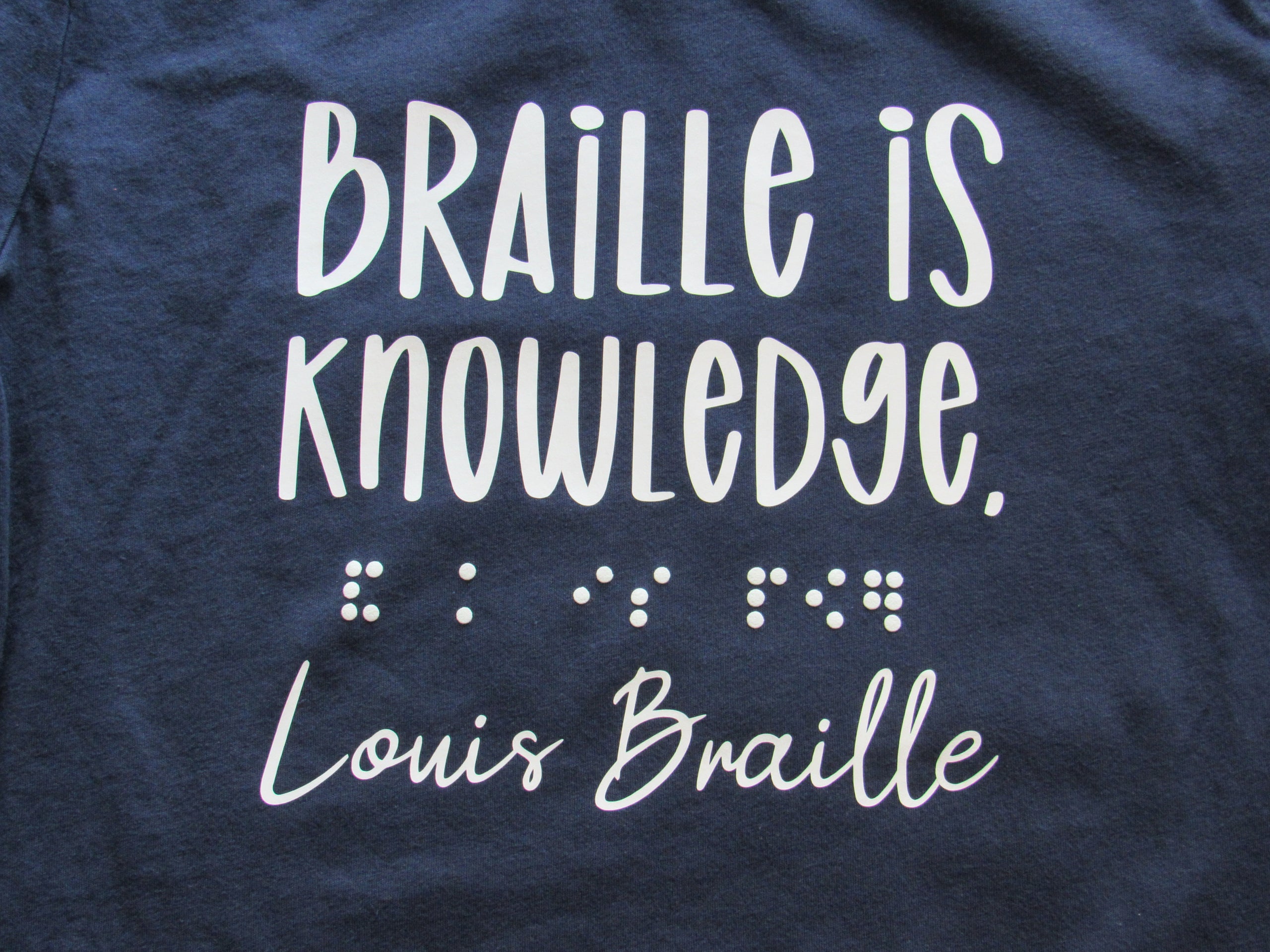 Finde på smid væk endnu engang Braille is Knowledge Louis Braille quote T-shirt